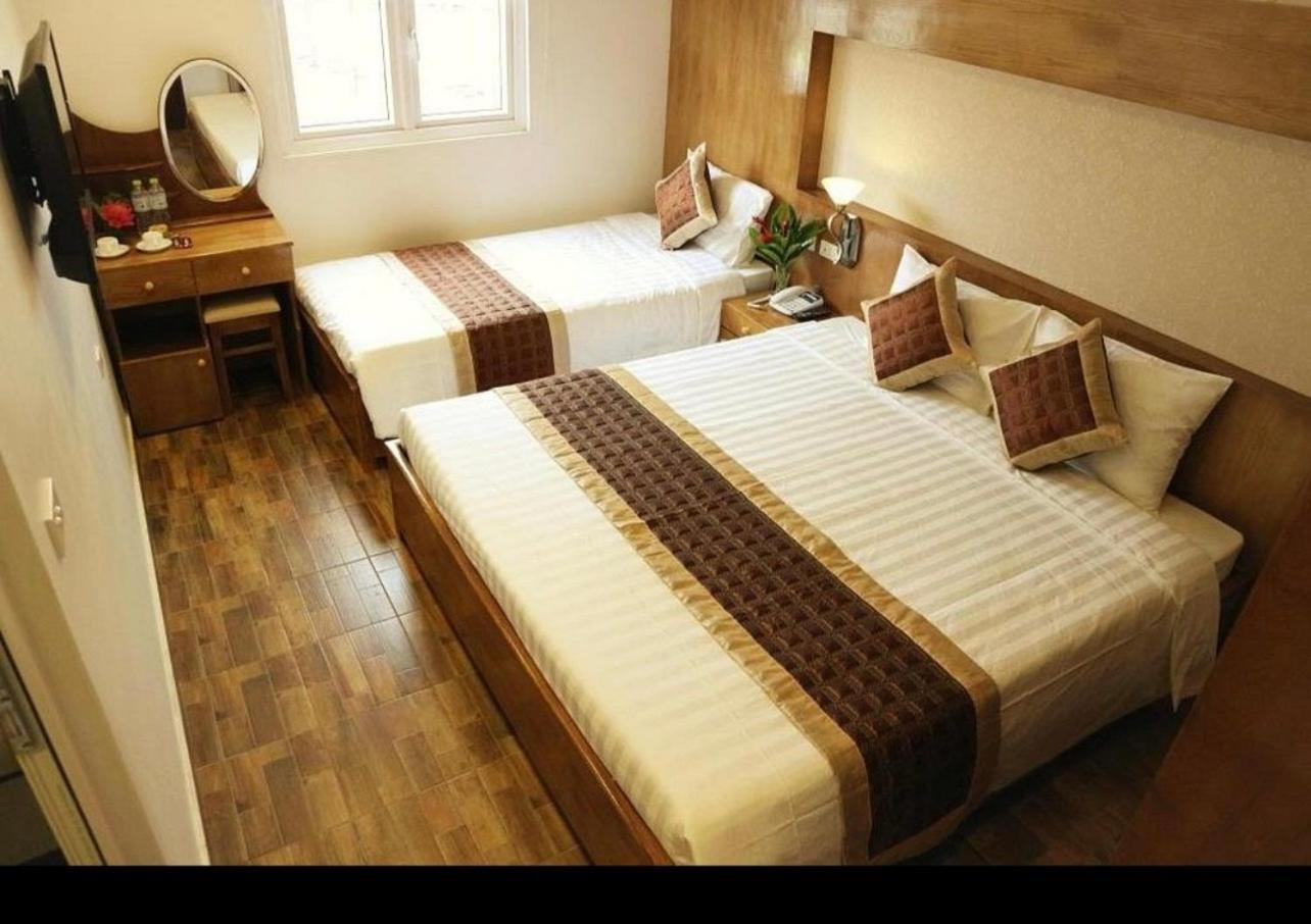 Vang Vieng Th Central Park Hotel Esterno foto